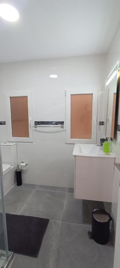 Pmt16 - Large City Apartment On The Beach Torrevieja Exterior foto