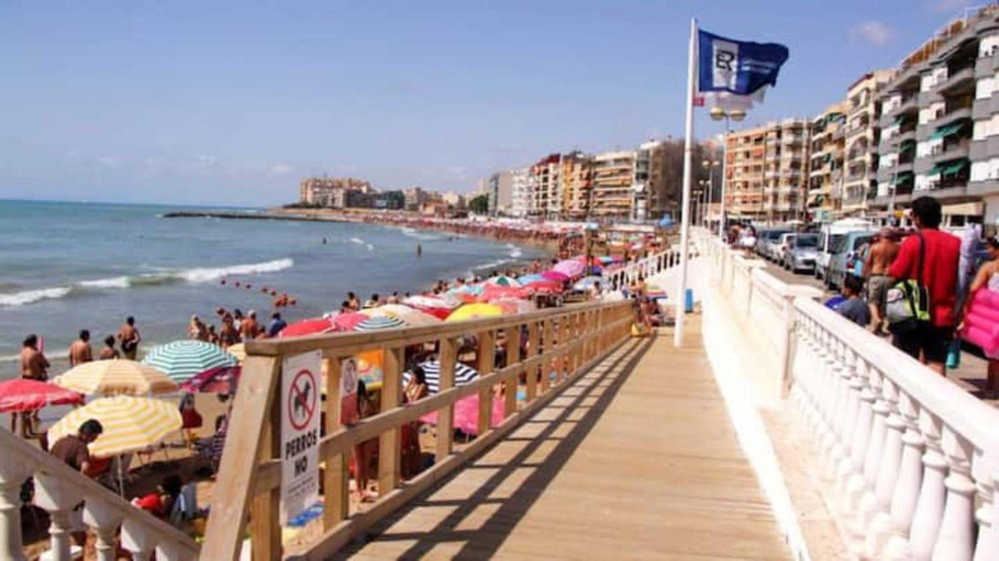 Pmt16 - Large City Apartment On The Beach Torrevieja Exterior foto